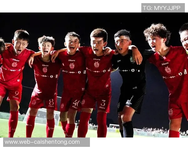 广州足球青训发展新模式探索与实践助力青少年成长与职业道路开拓